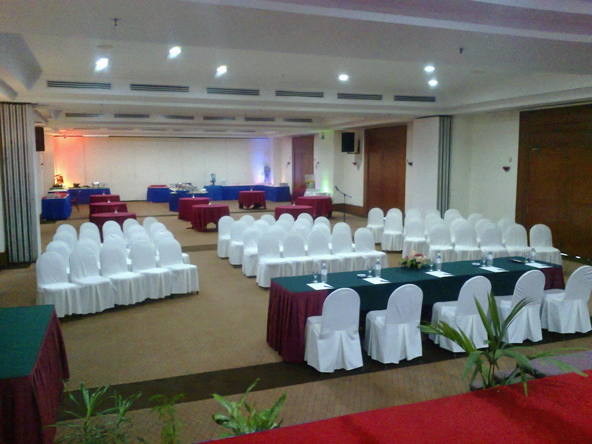 The Orient Star Resort Lumut Exterior photo